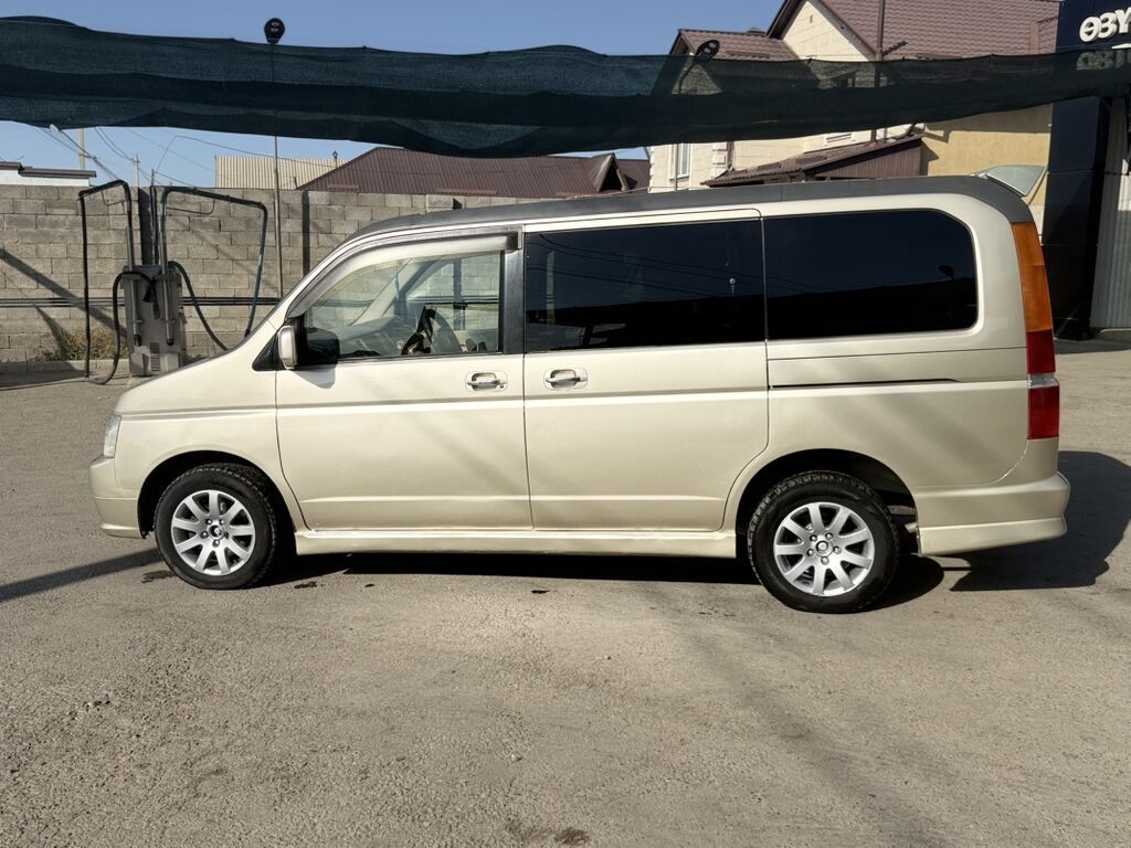 Honda Stepwgn: 2003 г., 2 л, Вариатор, Газ, Минивэн: фото 4