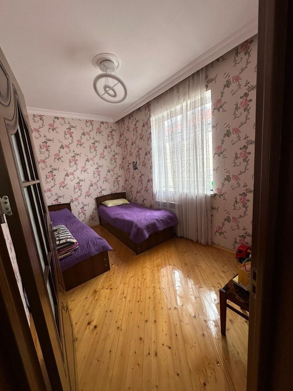 Suraxanı 5 otaqlı, 201 kv. m, Yeni təmirli