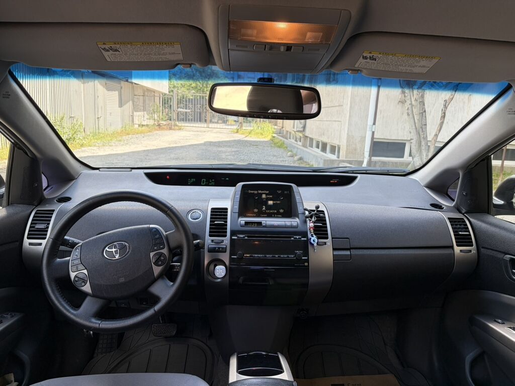 Toyota Prius: 2007 г., 1.5 л, Автомат, Гибрид, Хэтчбэк: фото 6