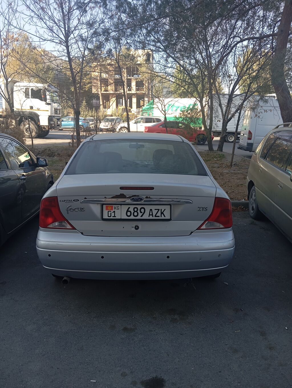 Ford Focus: 2002 г., 1.8 л, Механика, Бензин, Седан: фото 4