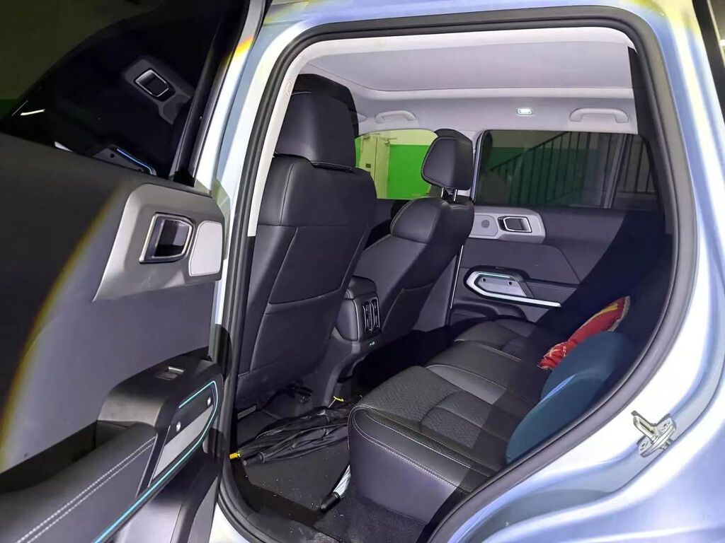 BYD FangChengBao Titanium 7: 2025 г., Автомат, Электромобиль, Внедорожник: фото 2