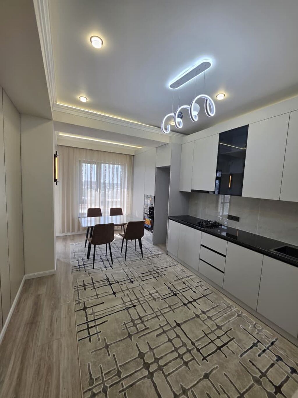3 комнаты, 110 м², Гоин Элитка, 9 этаж, Дизайнерский ремонт: фото 8