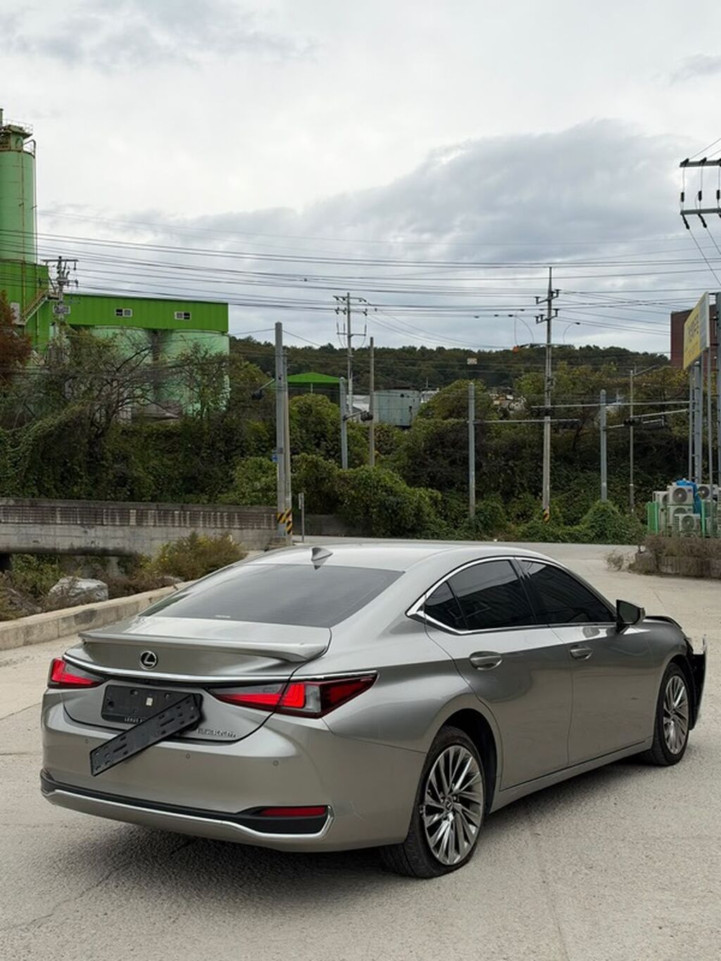 Lexus ES: 2025 г., Автомат, Гибрид, Седан: фото 4