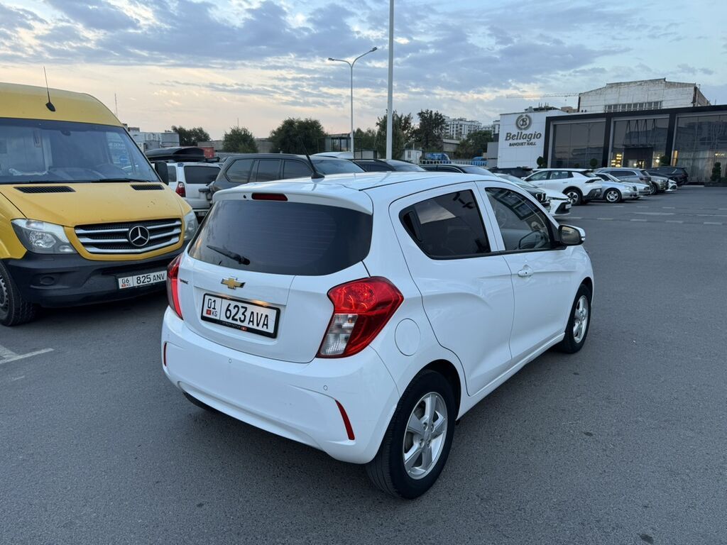 Chevrolet Spark: 2018 г., 1 л, Вариатор, Бензин, Хэтчбэк: фото 6