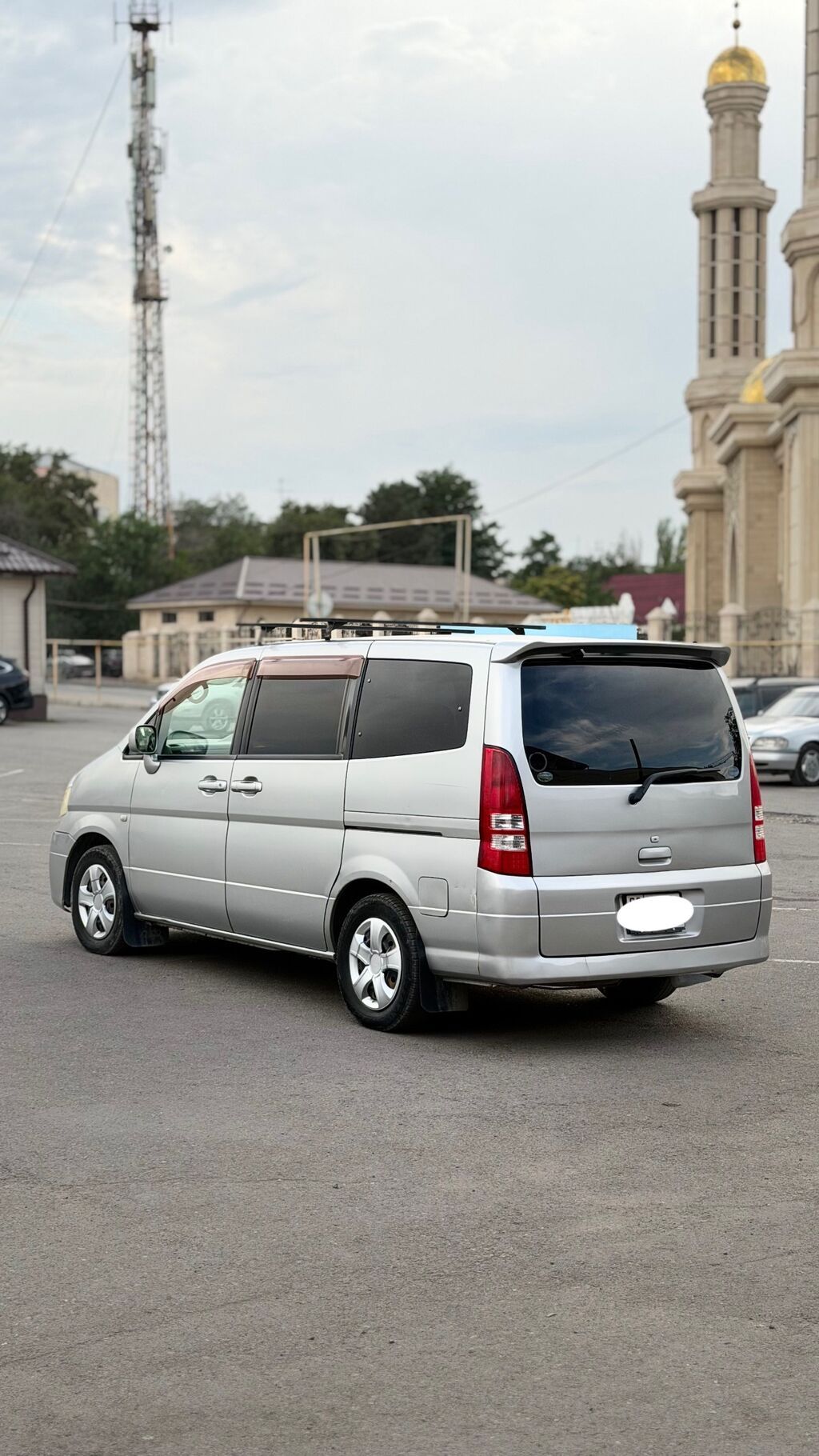 Nissan Serena: 2002 г., 2 л, Вариатор, Газ, Минивэн: фото 7