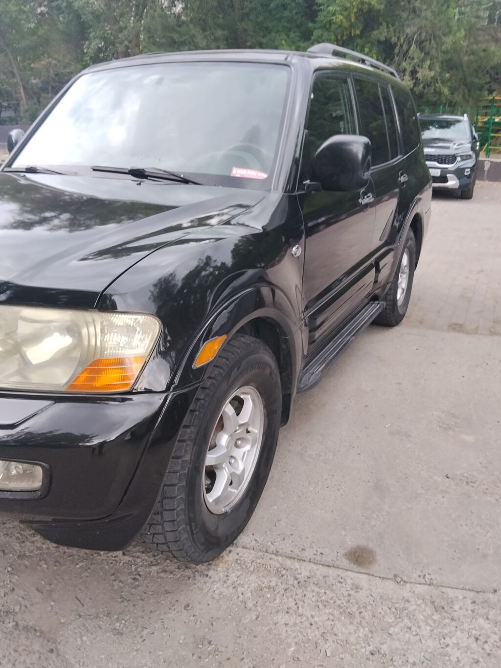 Mitsubishi Montero