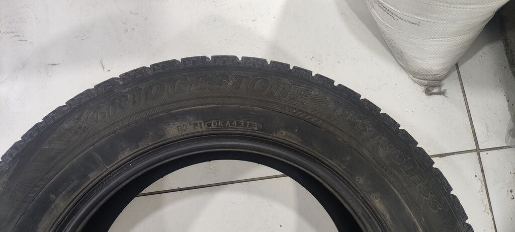 Шины R 16, Зима, Б/у, Комплект, Легковые, Япония, Bridgestone: фото 4