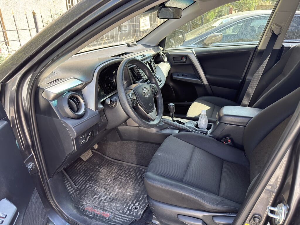 Toyota RAV4: 2017 г., 2.5 л, Автомат, Бензин, Кроссовер: фото 7