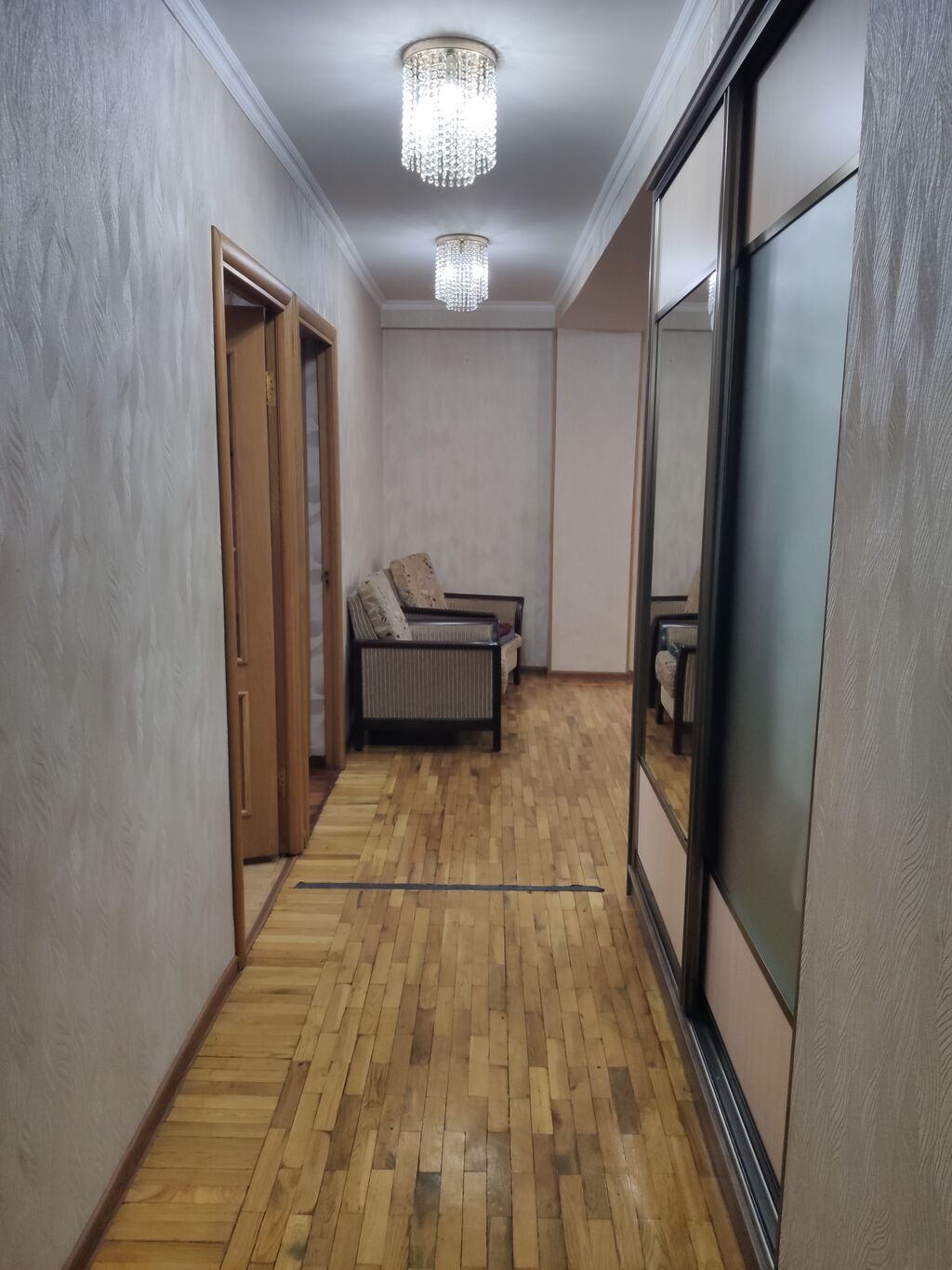 3 комнаты, 79 м², Бишкек Парк ТРЦ Индивидуалка, 4 этаж, Старый ремонт: фото 4