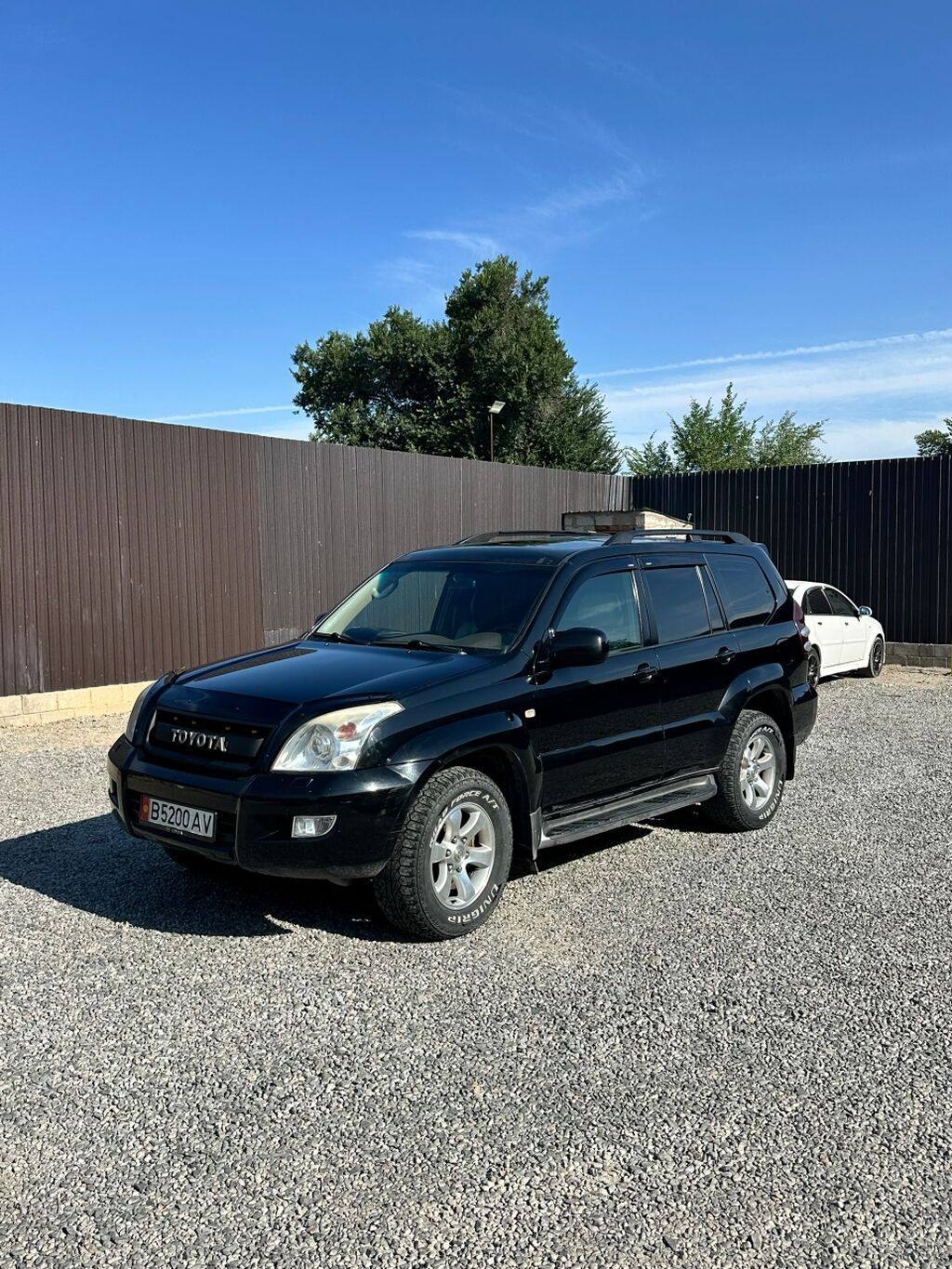 Toyota Land Cruiser Prado: 2007 г., 3 л, Автомат, Дизель, Внедорожник: фото 2