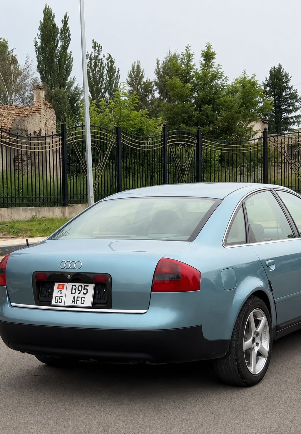 Audi A6: 2000 г., 2.4 л, Автомат, Бензин, Седан: фото 4
