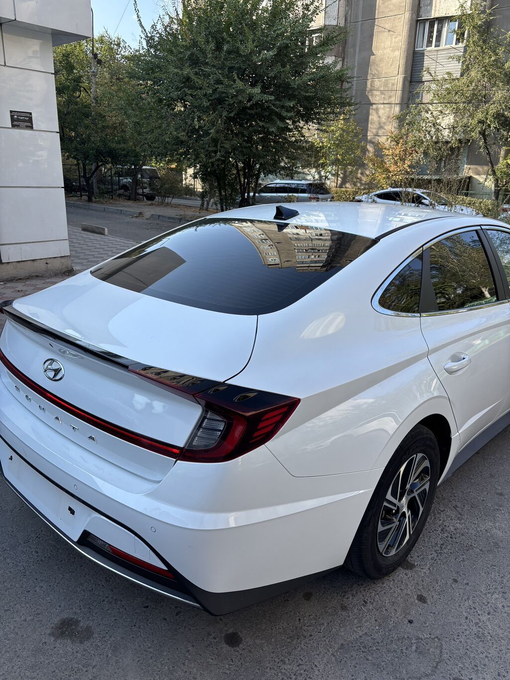 Hyundai Sonata: 2020 г., 2 л, Автомат, Гибрид, Седан: фото 3