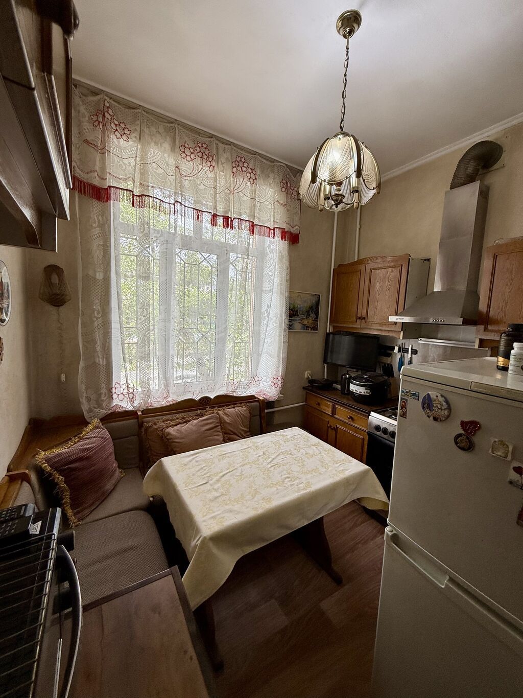 3 комнаты, 63 м², Юг-2 мкр Сталинка, 2 этаж, Косметический ремонт: фото 8