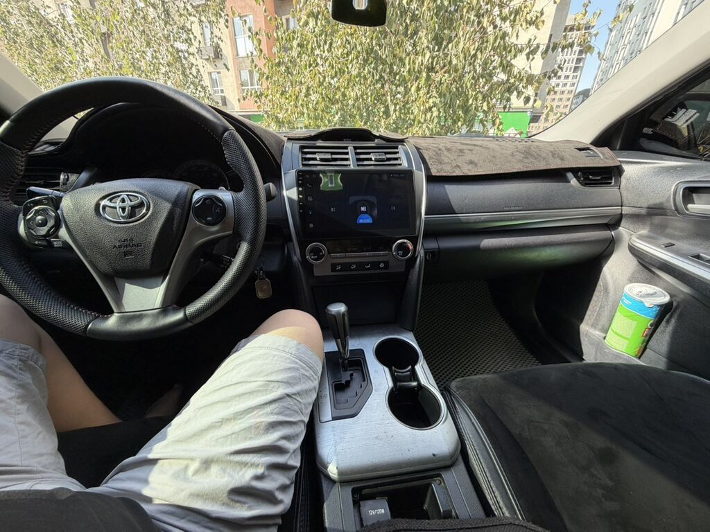 Toyota Camry: 2013 г., 2.5 л, Автомат, Бензин, Седан: фото 3