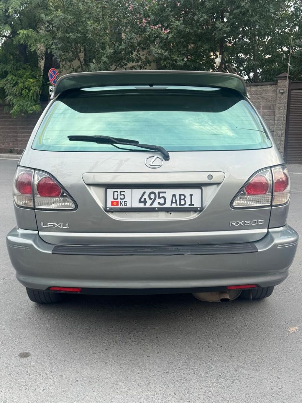 Lexus RX: 2001 г., 3 л, Автомат, Газ, Кроссовер: фото 3