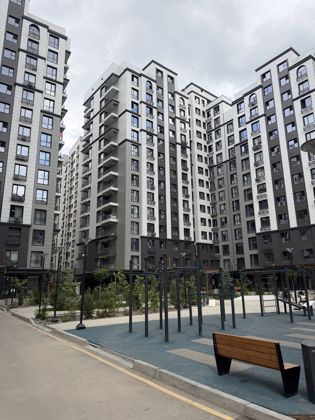 Сдам 3-комнатную квартиру 105 м² в ЖК «Кап Строй Сити»: фото 2