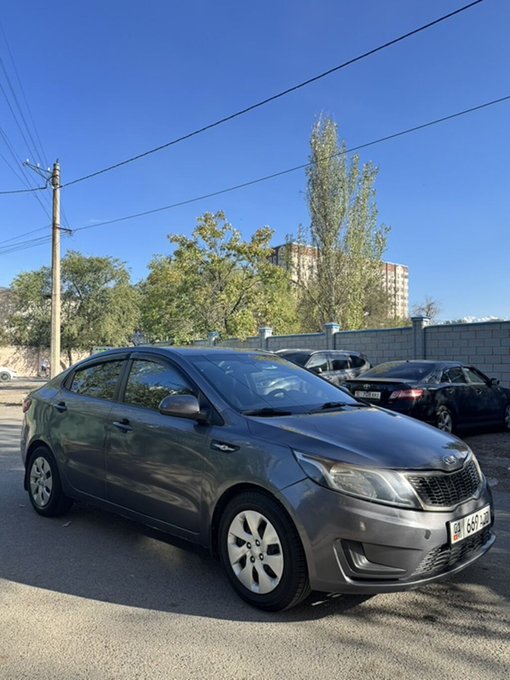 Kia Rio: 2012 г., 1.4 л, Автомат, Бензин, Седан: фото 3