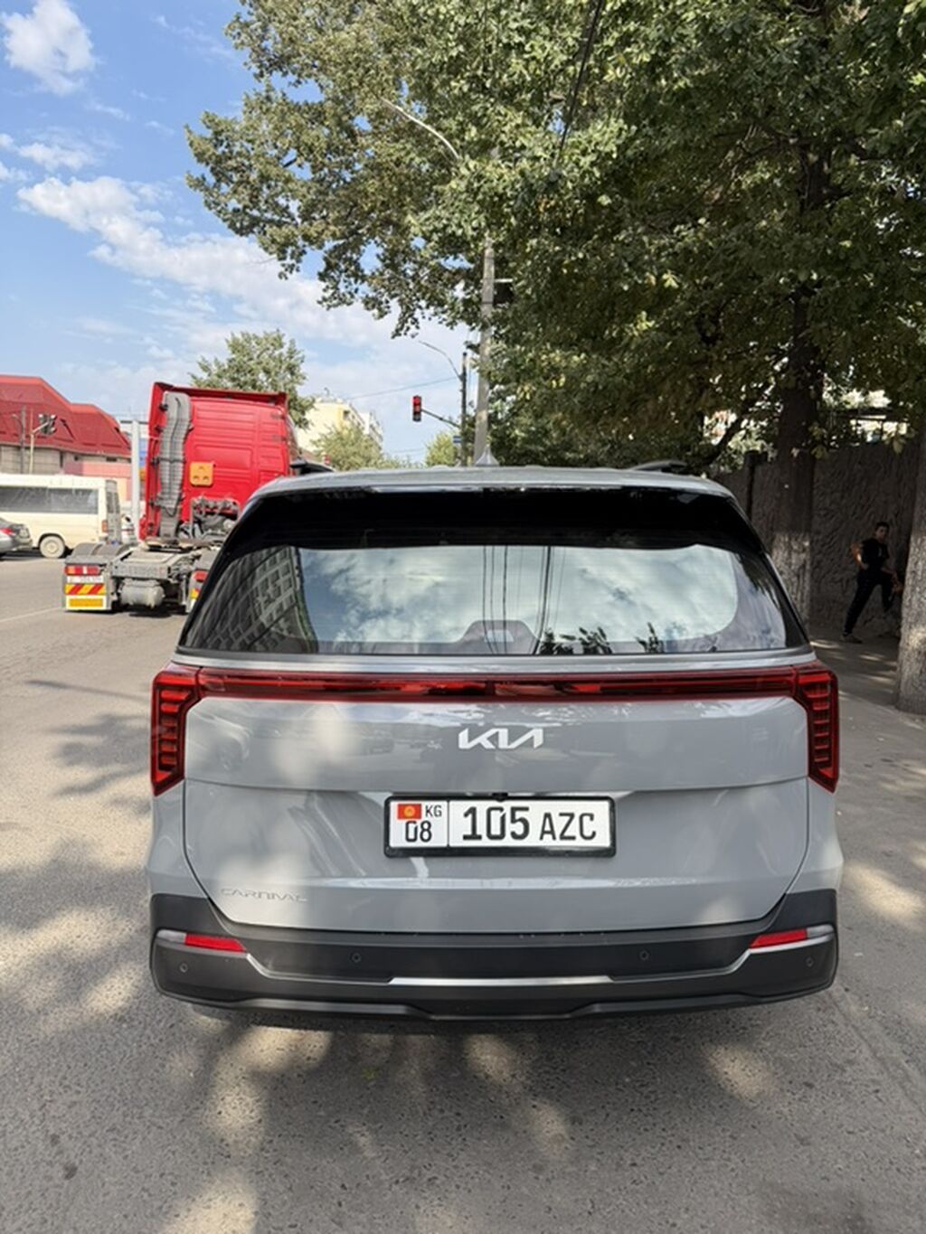 Kia Carnival: 2025 г., 2.2 л, Автомат, Дизель, Минивэн: фото 2