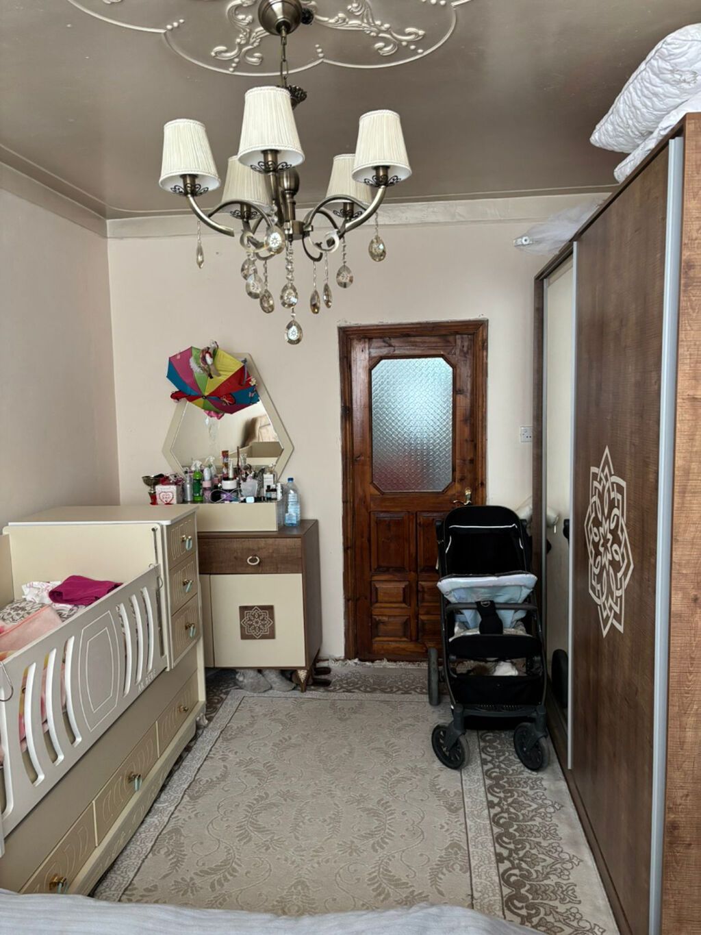 Bakı, 3 otaqlı, Köhnə tikili, m. Həzi Aslanov, 82 kv. m