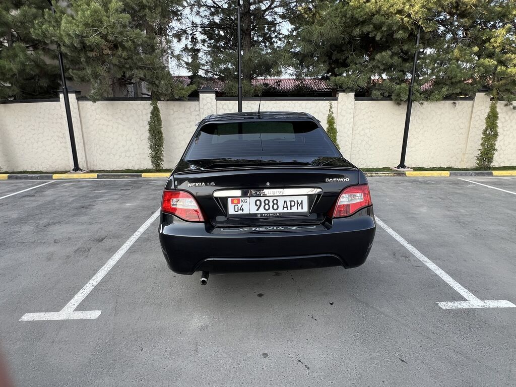 Daewoo Nexia: 2011 г., 1.6 л, Механика, Бензин, Седан: фото 2