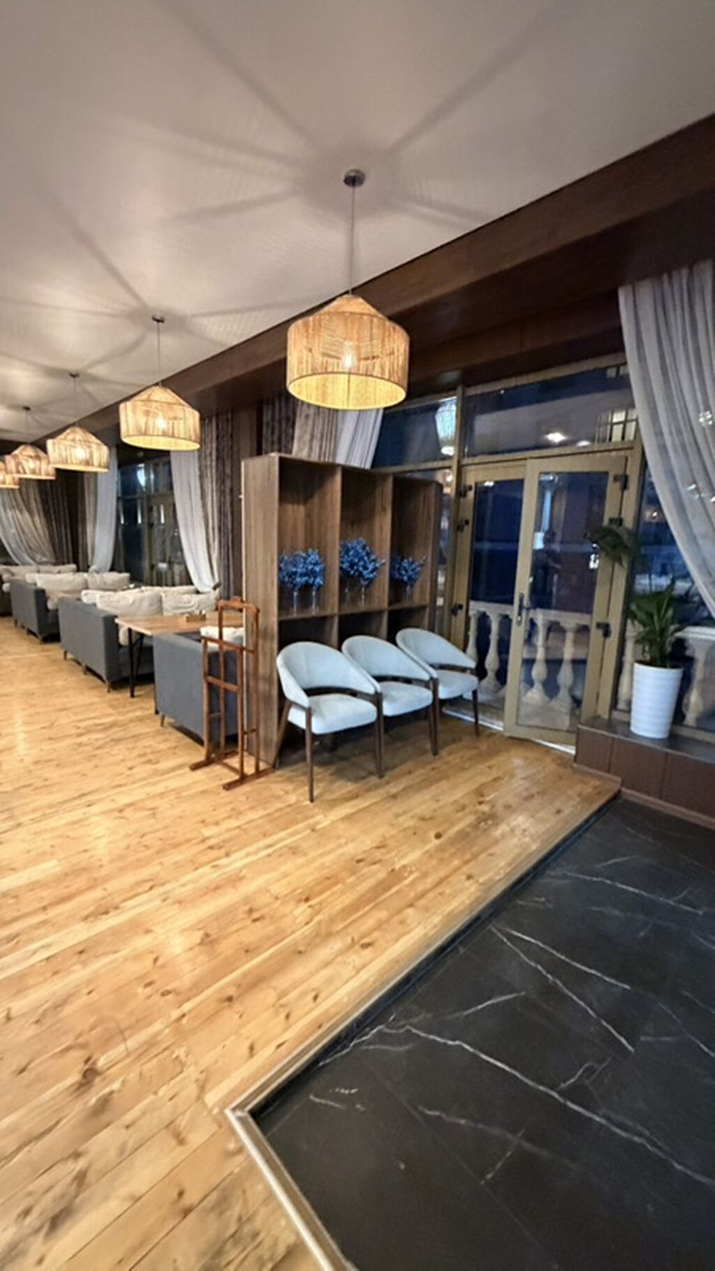 ПРОДАЁТСЯ ГОТОВЫЙ РЕСТОРАННЫЙ БИЗНЕС — 277 м² | БИШКЕК Продаётся: фото 8