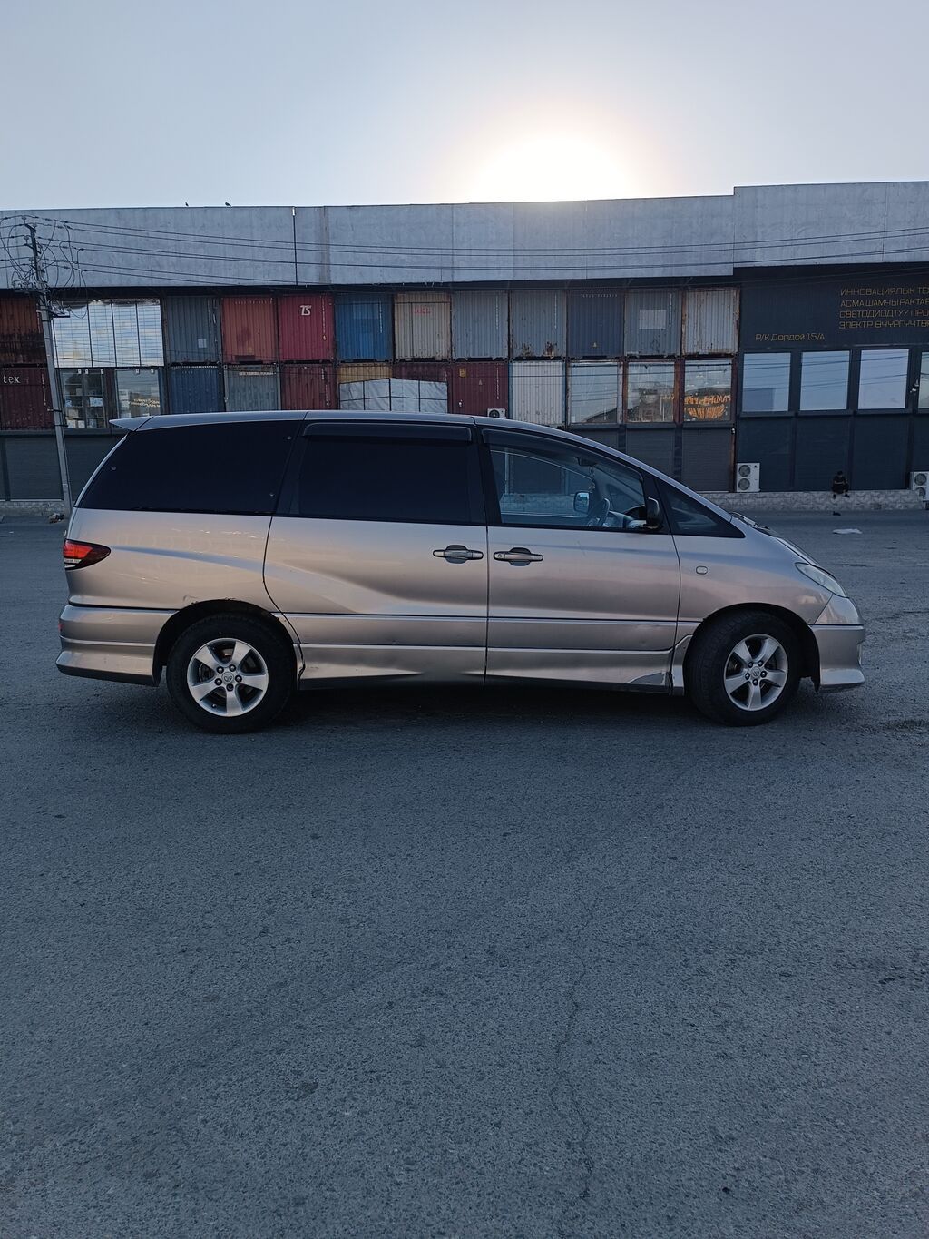 Toyota Estima: 2003 г., 2.4 л, Автомат, Бензин, Минивэн: фото 5