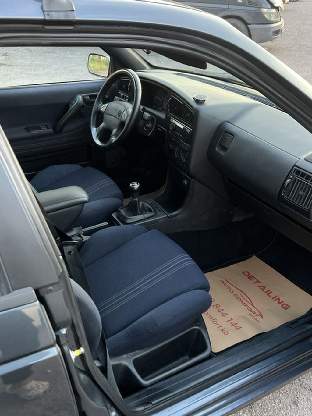 Volkswagen Passat: 1990 г., 1.8 л, Механика, Бензин, Седан: фото 6