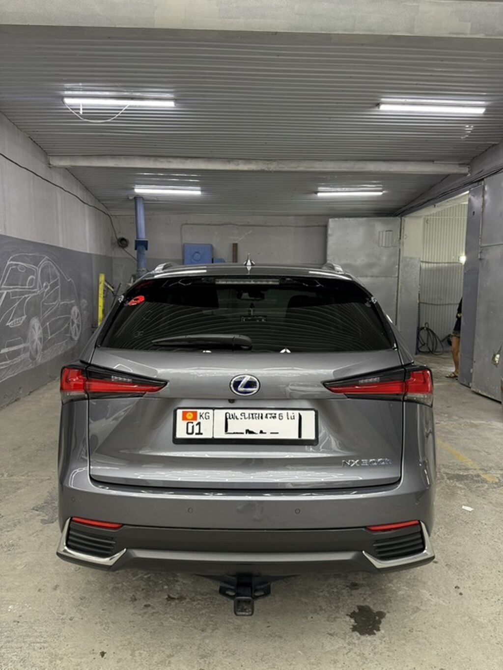 Lexus NX: 2020 г., 2.5 л, Вариатор, Гибрид, Кроссовер: фото 4