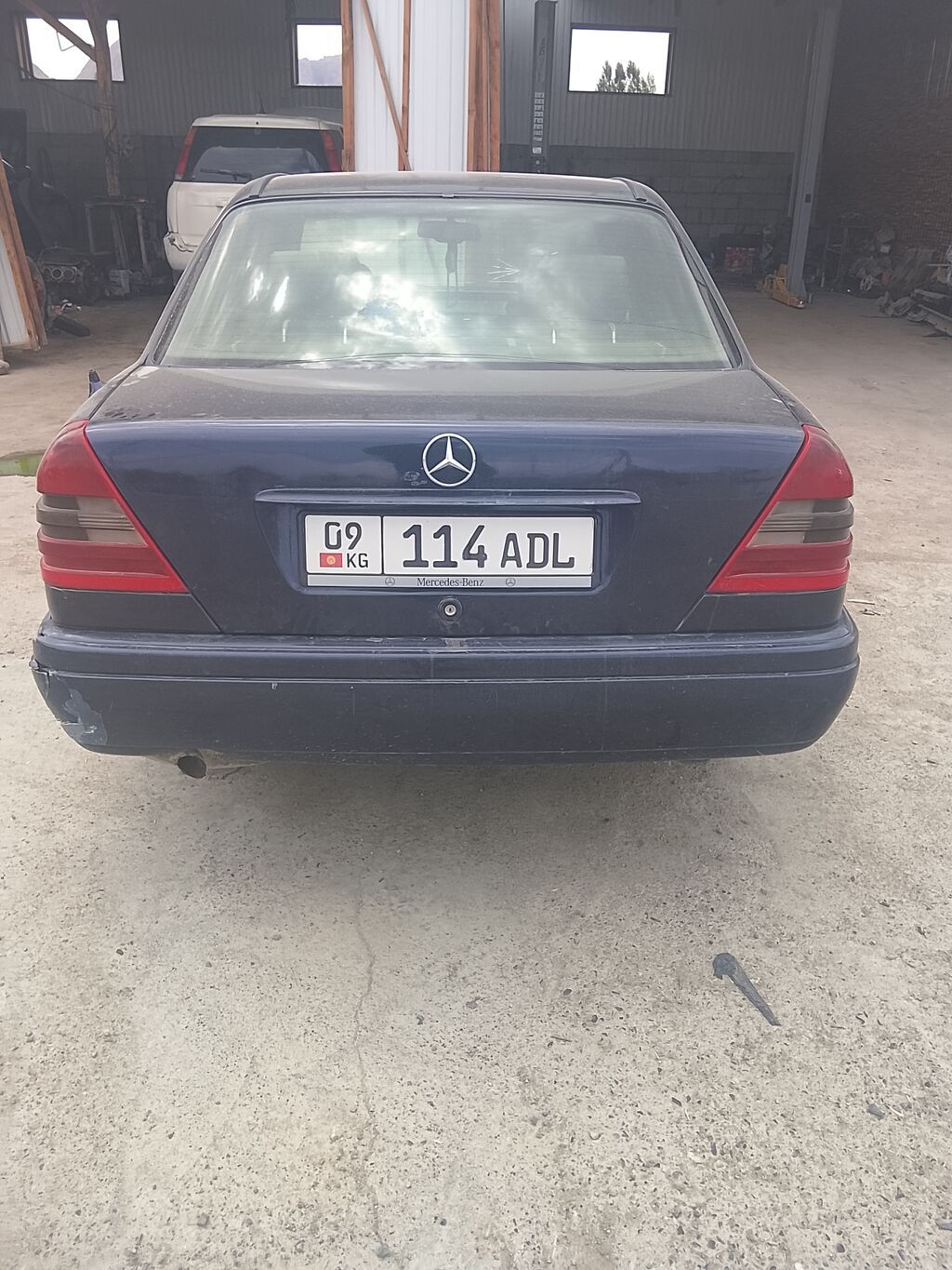 Mercedes-Benz C-Class: 1997 г., 1.8 л, Механика, Бензин, Седан: фото 7