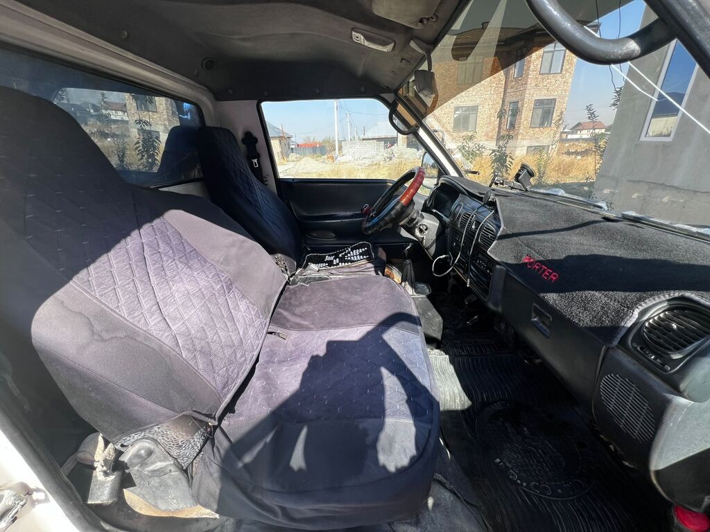 Hyundai Porter: 1999 г., 2.5 л, Механика, Дизель: фото 7