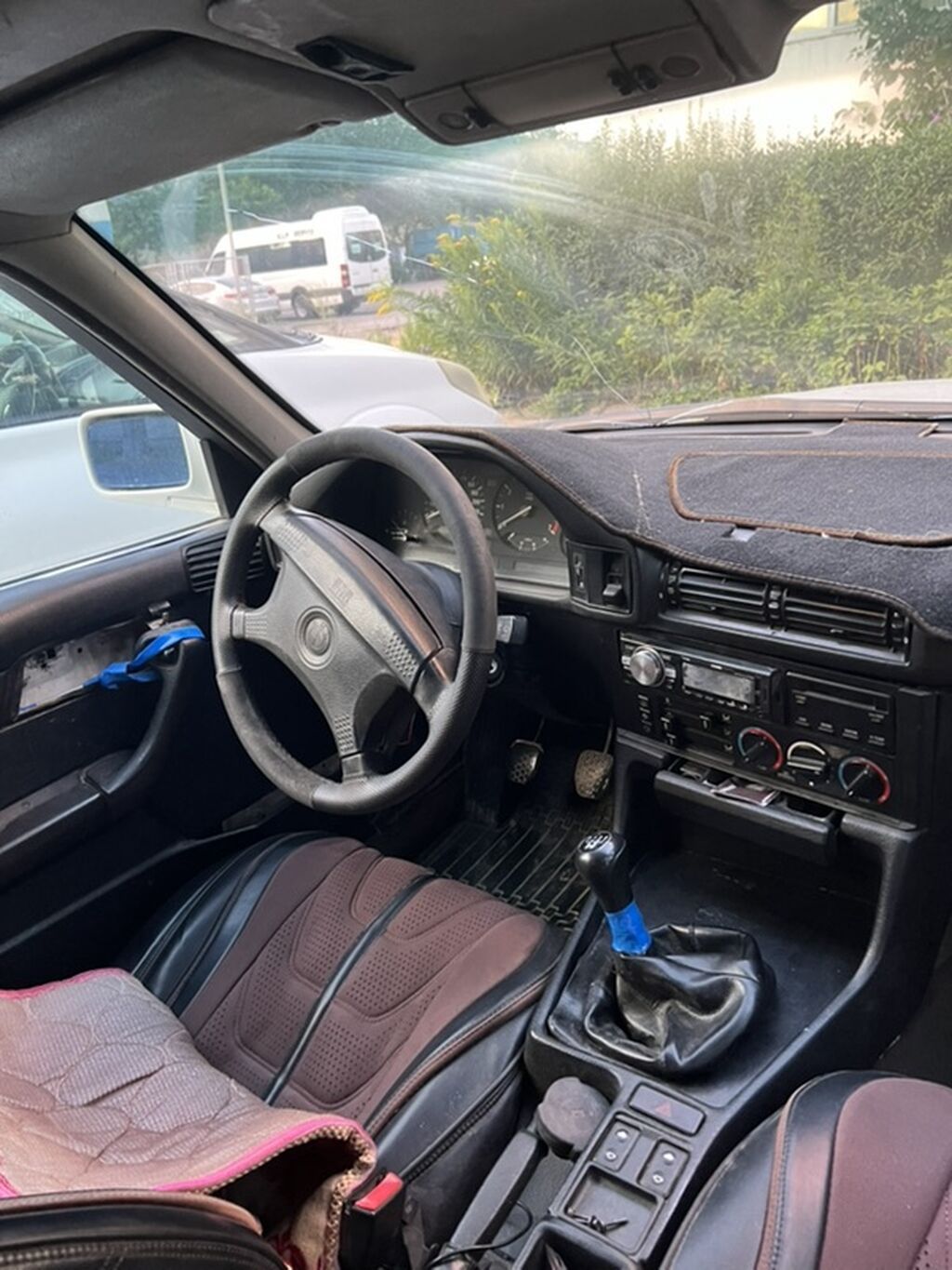 BMW 5 series: 1991 г., Механика, Бензин, Седан — фото 5