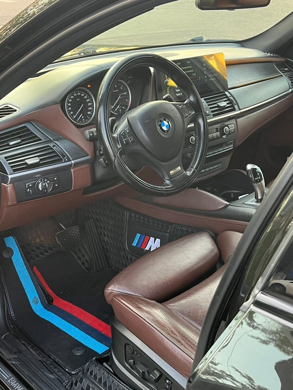 BMW X6 M: 2012 г., 4.4 л, Автомат, Бензин, Кроссовер: фото 6