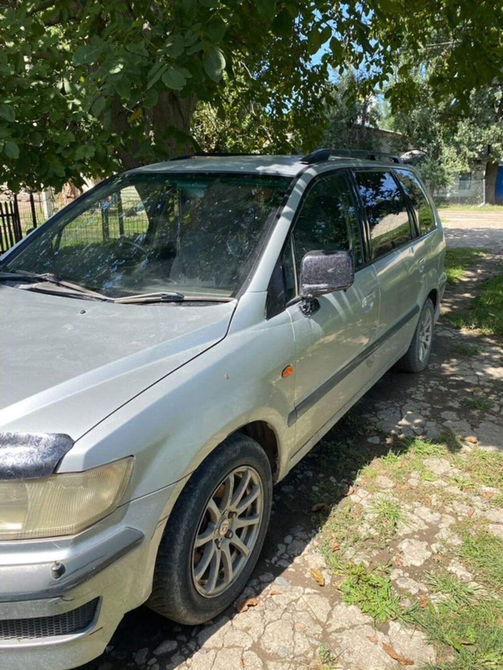 Mitsubishi Chariot: 1998 г., Автомат, Минивэн: фото 6