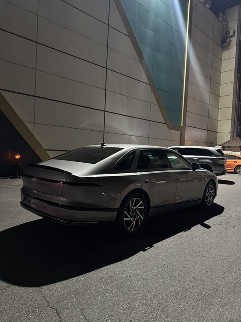 Hyundai Grandeur 2023, 3.5 л, автомат, газ: фото 3