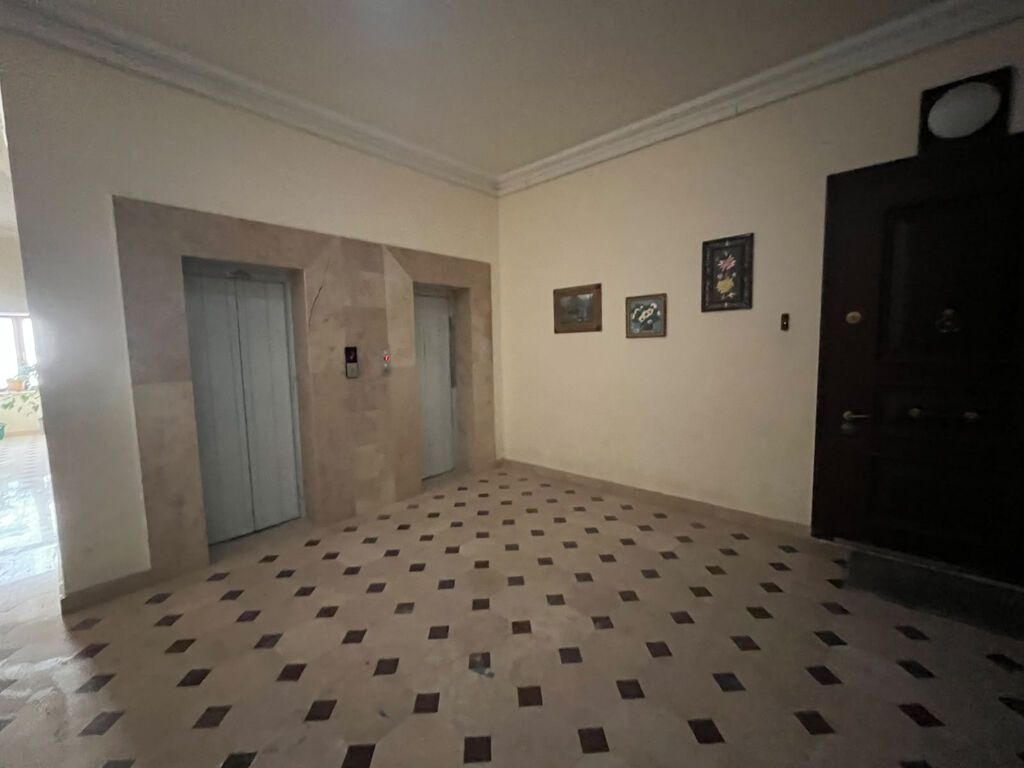 3 otaqlı, Yeni tikili, 145 kv. m