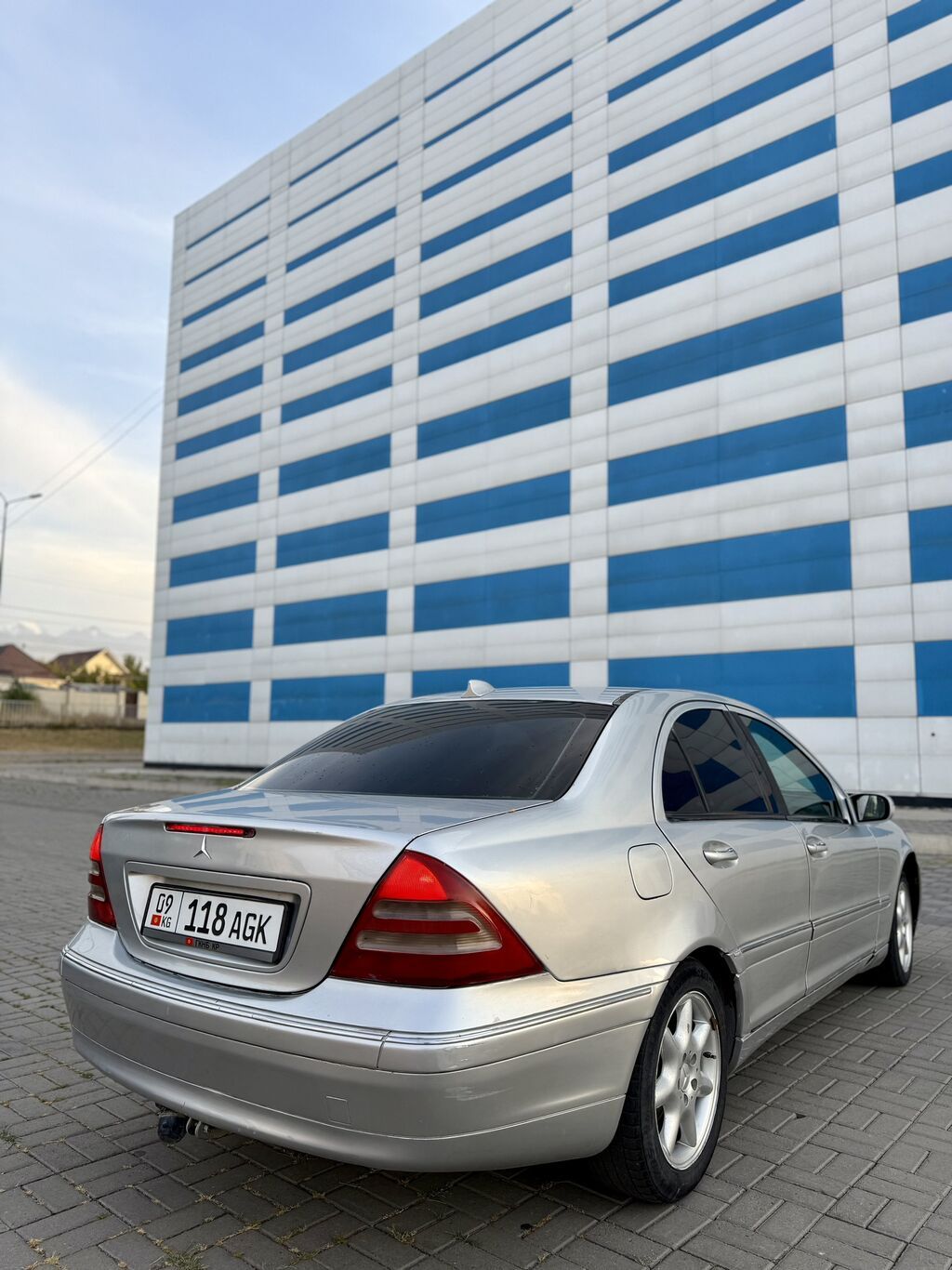 Mercedes-Benz C-Class: 2001 г., 3.2 л, Автомат, Бензин, Седан: фото 4