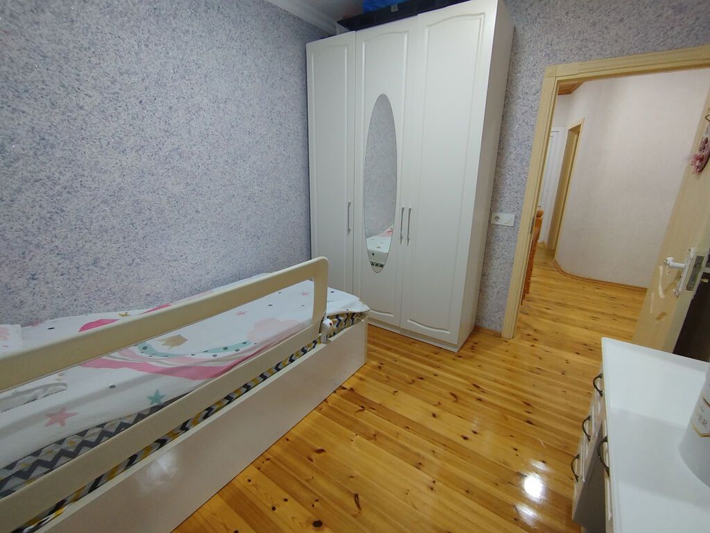 4 otaqlı, 88 kv. m, Kredit yoxdur, Yeni təmirli
