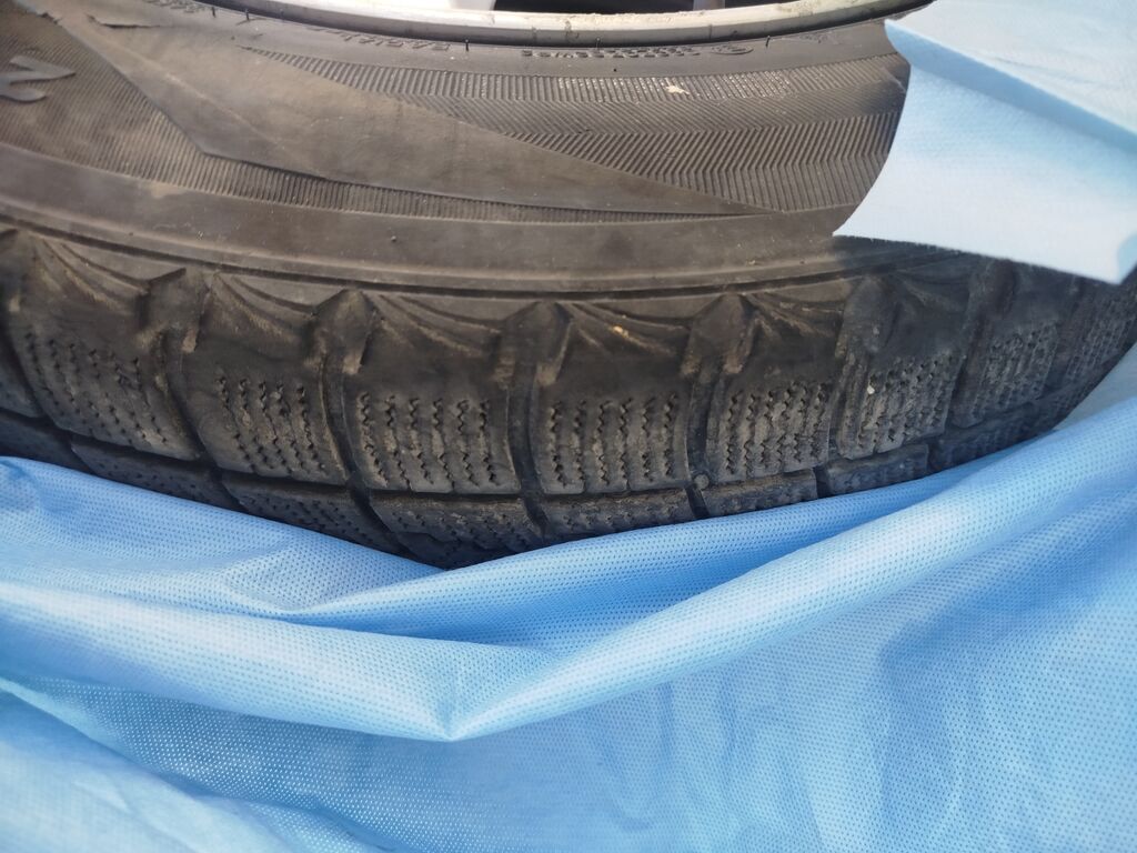 Колеса в сборе 215 / 60 / R 16, Зима, Б/у, Комплект, Легковые, Литые, отверстий - 5: фото 4