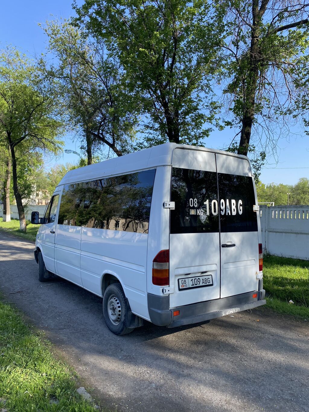 Mercedes-Benz Спринтер: 1999 г., 2.9 л, Механика, Дизель, Бус: фото 3