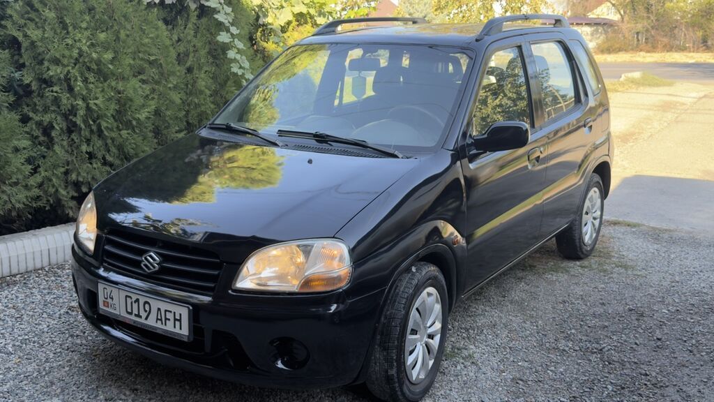 Suzuki Ignis: 2003 г., 1.3 л, Механика, Бензин, Кроссовер: фото 1