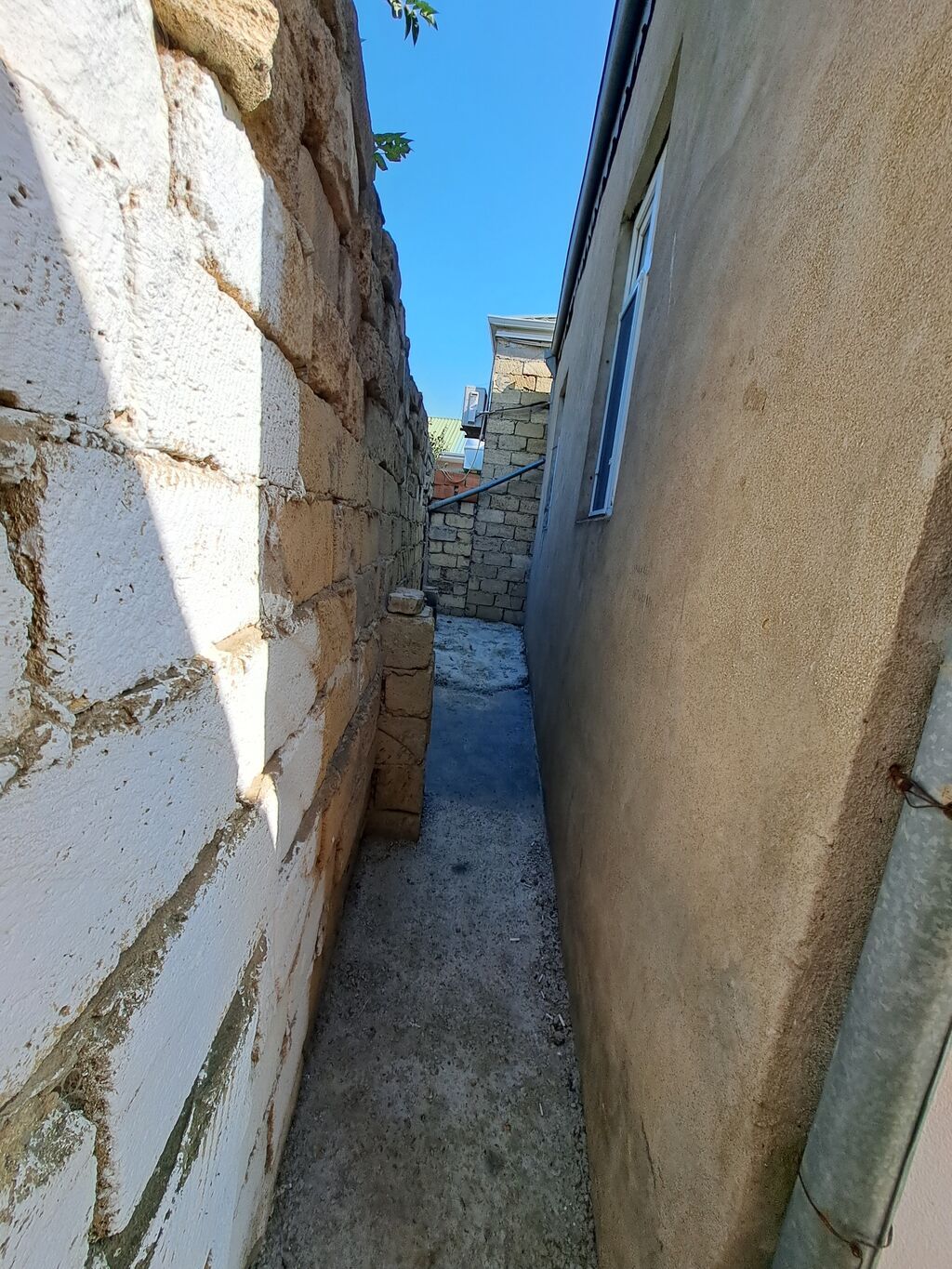 Real alıcıya endirim olunacaq olunacaq Maklerlə də satış mövcuddur