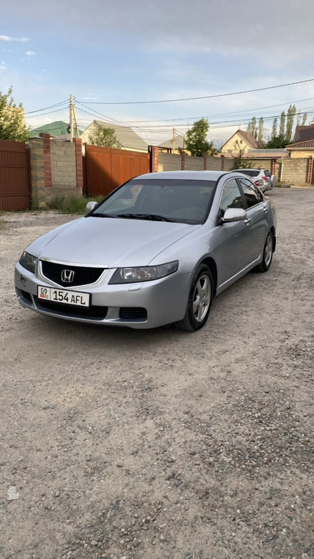 Honda Accord: 2004 г., 2 л, Автомат, Газ, Седан: фото 2
