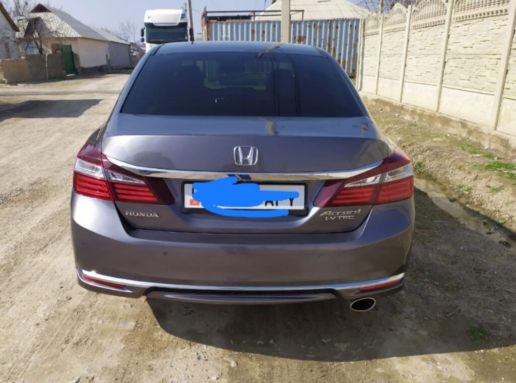 Honda Accord: 2017 г., 2.4 л, Автомат, Бензин, Седан: фото 3