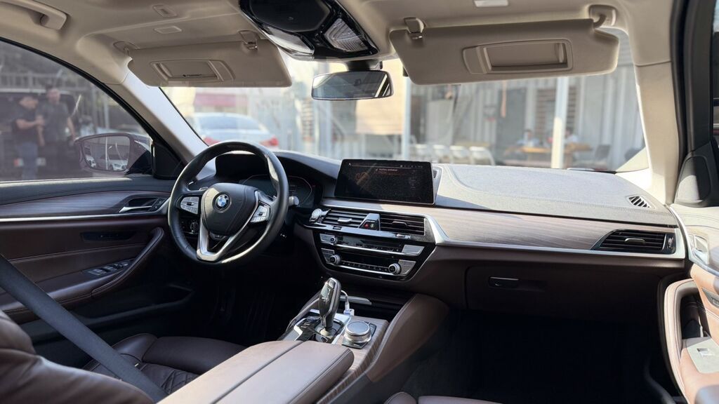 BMW 5 series: 2020 г., 2 л, Автомат, Бензин, Седан: фото 3