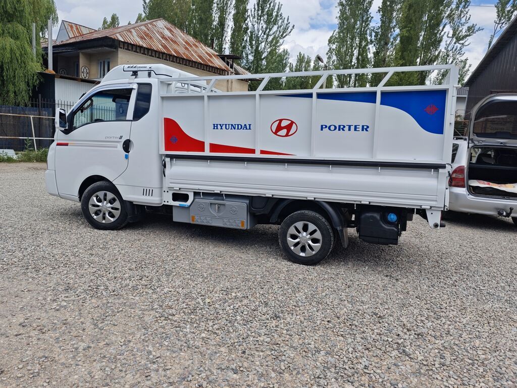 Hyundai Porter: 2023 г., 2.8 л, Автомат, Дизель, Пикап: фото 2