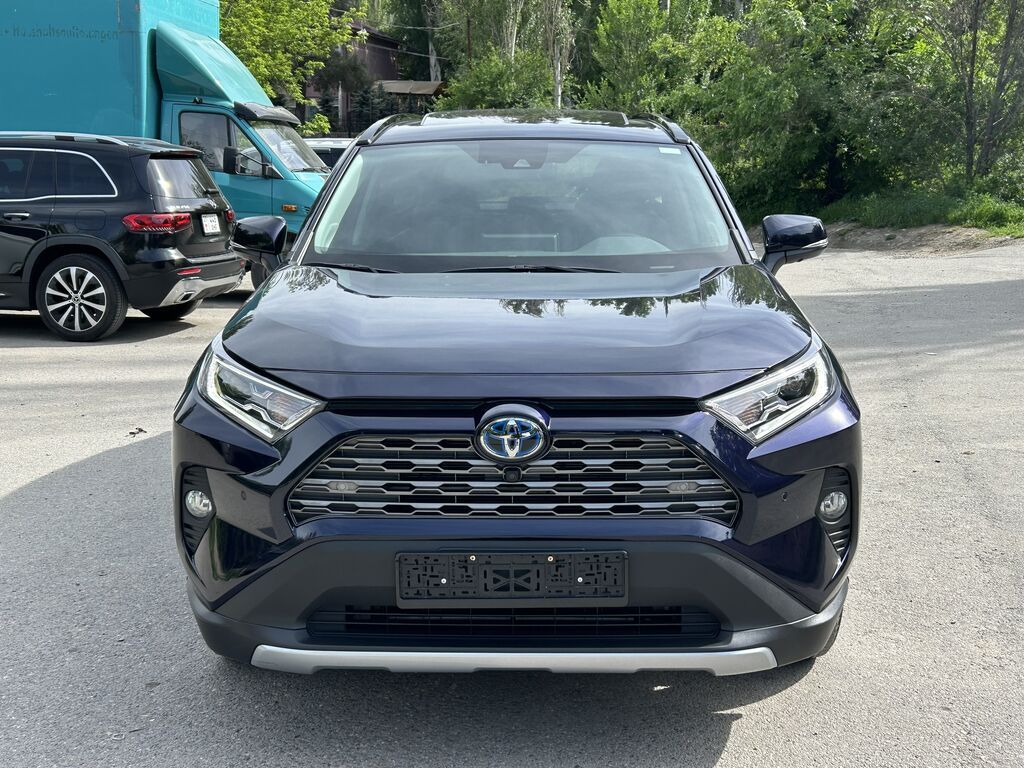 Toyota RAV4: 2019 г., 2.5 л, Вариатор, Гибрид, Кроссовер: фото 2