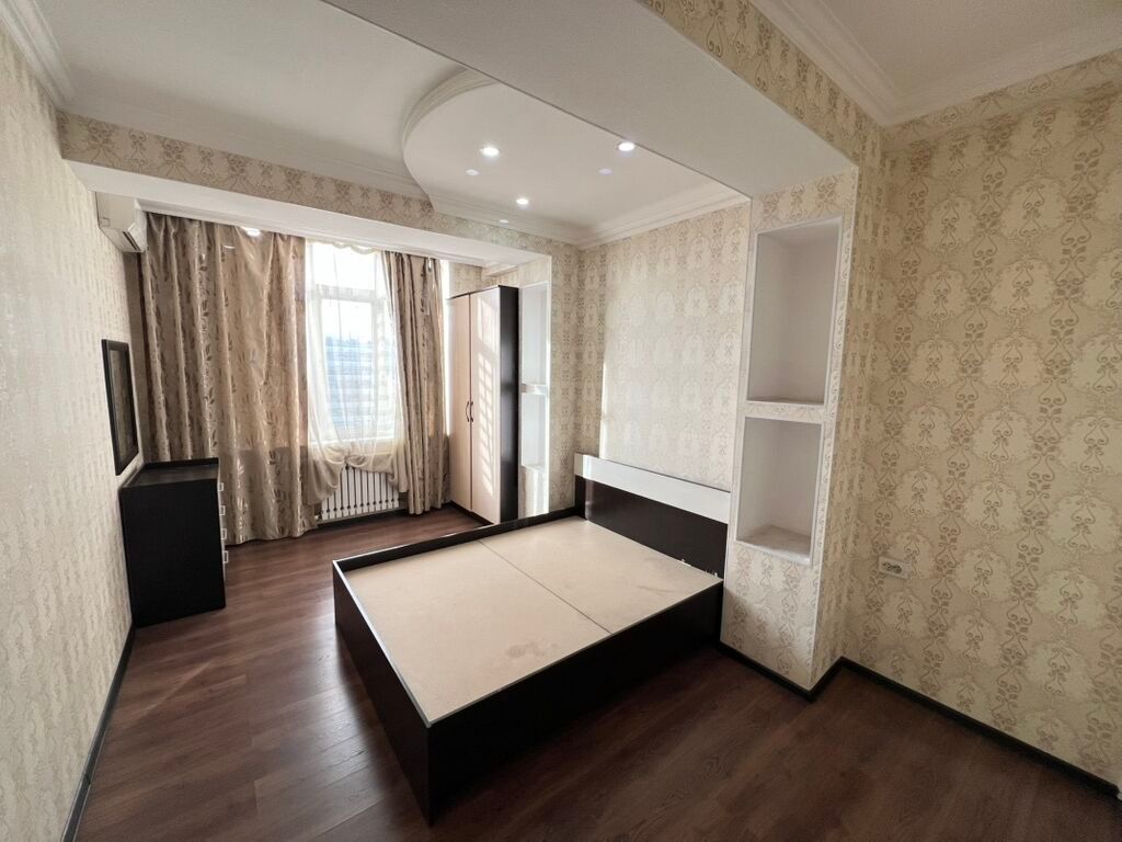 Сдаётся 3х ком квартира в Элитном доме Адрес: Уметалиева Рыскулова: фото 3
