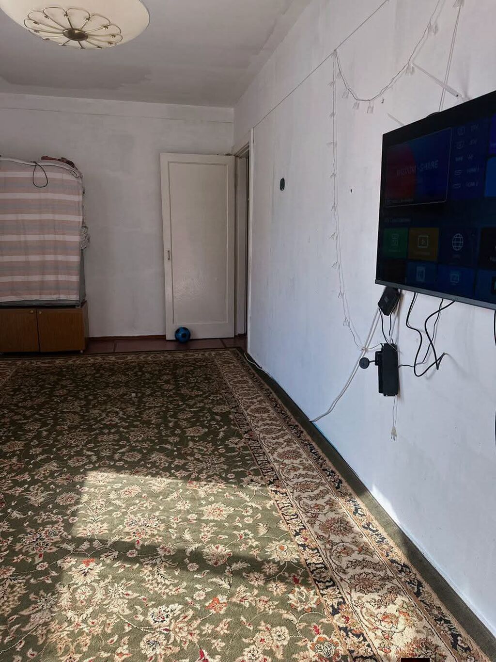 3 комнаты, 58 м², 3 мкр 104 серия, 2 этаж, Старый ремонт: фото 2