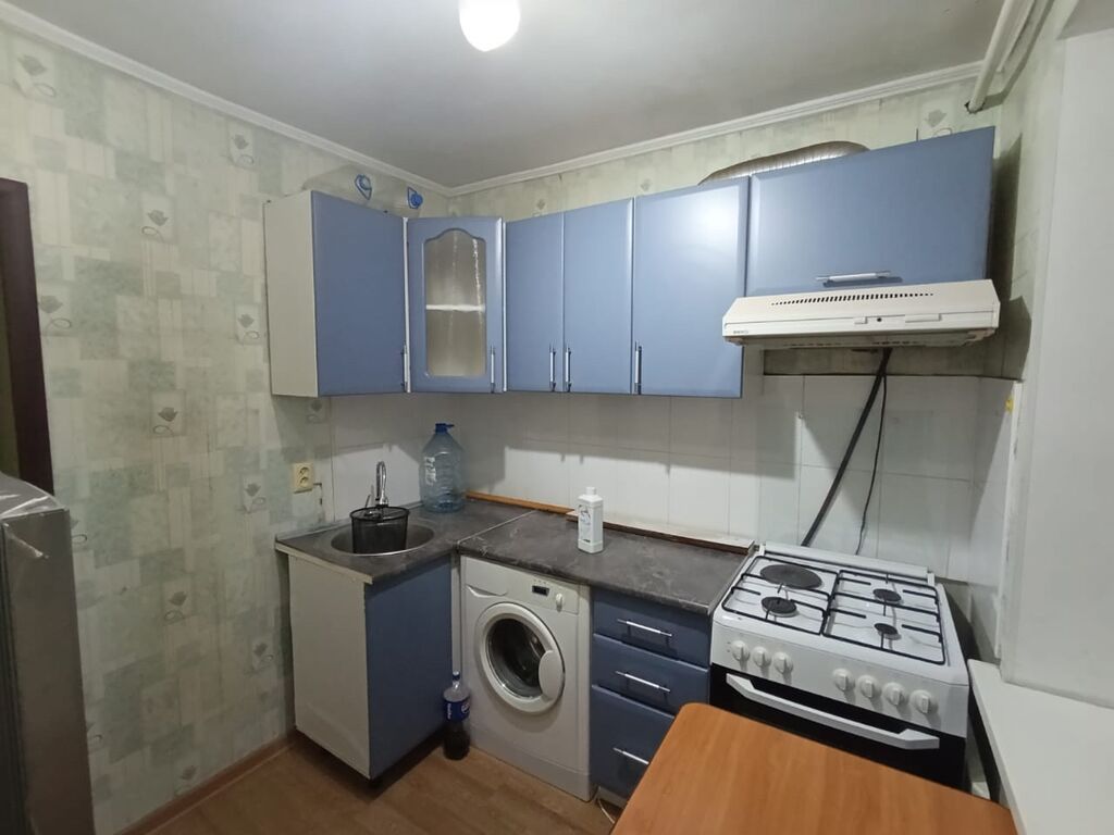 1 комната, 30 м², Кудайберген авторынок 104 серия, 3 этаж: фото 2