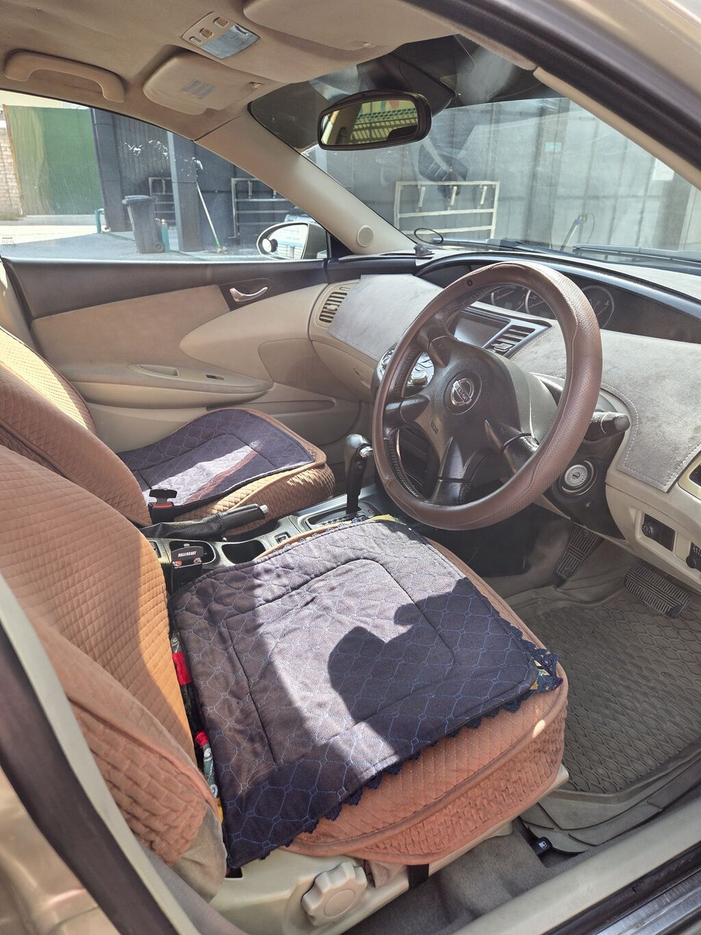 Nissan Primera: 2002 г., 1.8 л, Автомат, Бензин, Хэтчбэк: фото 2